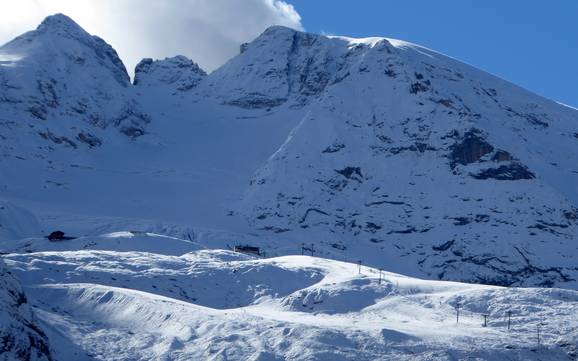 Höchste Talstation in der Autonomen Region Trentino-Südtirol – Skigebiet Passo Fedaia – Pian dei Fiacconi (Marmolada)