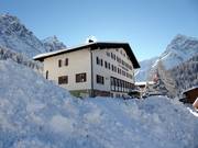 Berghotel Vergalden an der Bergstation Vergalden Übungslift