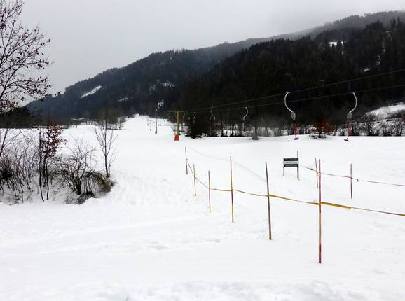 Blick auf den Skihang in Leisach