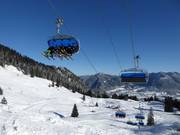 Milchhäuslexpress - 6er Hochgeschwindigkeits-Sesselbahn (kuppelbar) mit Abdeckhauben und Sitzheizung