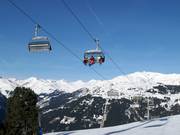 Ebenwald - 6er Hochgeschwindigkeits-Sesselbahn (kuppelbar) mit Abdeckhauben und Sitzheizung