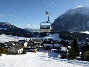 Tauplitz 1 - 4er Hochgeschwindigkeits-Sesselbahn (kuppelbar) mit Abdeckhauben