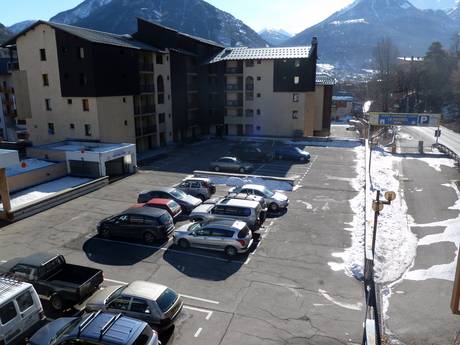 Briançon: Anfahrt in Skigebiete und Parken an Skigebieten – Anfahrt, Parken Serre Chevalier – Briançon/Chantemerle/Villeneuve-la-Salle/Le Monêtier-les-Bains