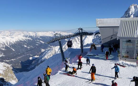 Gletscherskigebiet in Nordwestitalien