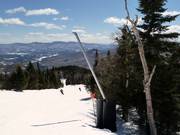 Lanzenbeschneiung an den Abfahrten