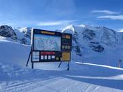 Informationstafel an der Bergstation Diavolezza