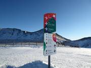 Pistenausschilderung im Skigebiet Cerler