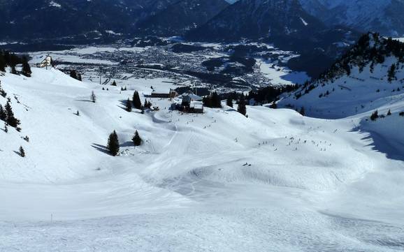 Naturparkregion Reutte: Testberichte von Skigebieten – Testbericht Hahnenkamm – Höfen/Reutte
