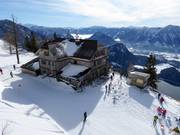 Die Loser Hütte mitten im Skigebiet