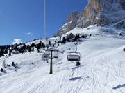 Cittá dei Sassi - 4er Hochgeschwindigkeits-Sesselbahn (kuppelbar) mit Abdeckhauben