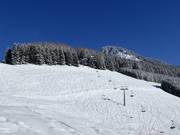 Tiefschneespuren beim unteren Teil der Sonnalmbahn