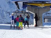 Beim Ausstieg zeigt das Personal Präsenz