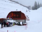 Iron Mountain Express - 4er Hochgeschwindigkeits-Sesselbahn (kuppelbar)