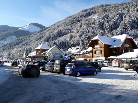 Rottenmanner und Wölzer Tauern: Anfahrt in Skigebiete und Parken an Skigebieten – Anfahrt, Parken Riesneralm – Donnersbachwald