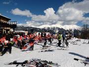 Sonnenterrasse mit DJ in Aravet