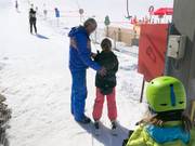 Hilfsbereites Personal