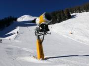 Schneekanone im Skigebiet