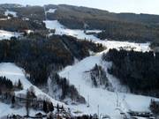 Blick auf die Planai mit dem Talort Schladming