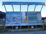 Moderne Infotafel mit Statusanzeige am Venet