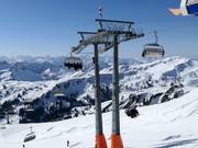 Hasenbühel - 6er Hochgeschwindigkeits-Sesselbahn (kuppelbar) mit Abdeckhauben