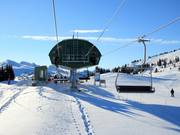 Strawberry Express - 4er Hochgeschwindigkeits-Sesselbahn (kuppelbar)