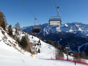 Patascoss - 4er Hochgeschwindigkeits-Sesselbahn (kuppelbar) mit Abdeckhauben