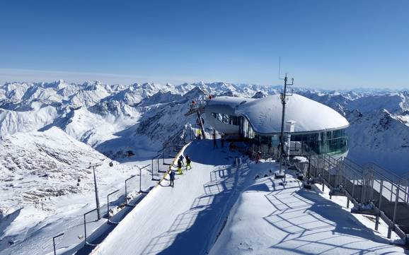 Höchste Talstation in den Tiroler Alpen – Skigebiet Pitztaler Gletscher