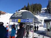 Holzalm - 6er Hochgeschwindigkeits-Sesselbahn (kuppelbar) mit Abdeckhauben