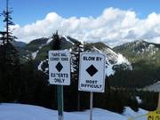 Pistenhinweise am Cypress Mountain