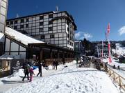 Wurst Platz Bar und Ski Avenija