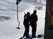 Hilfestellung am Tellerlift