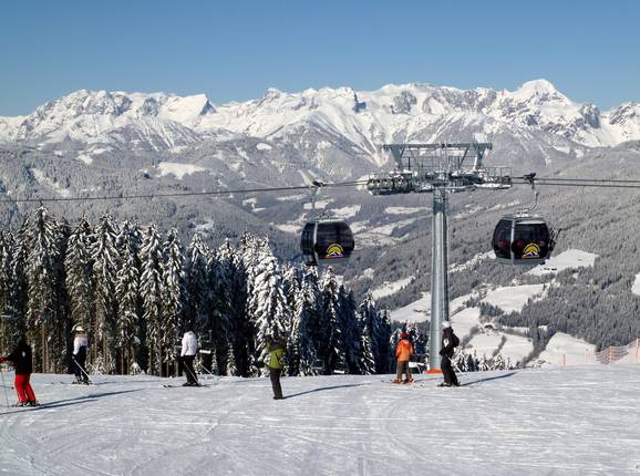 Blick von der Bergstation Kemahdhöhe