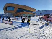 Tipp für die Kleinen  - Kinderland der Skischule skiCHECK (Bergstation Spieljochbahn)