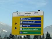 Infotafel im Skigebiet