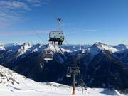 Mutegg - 4er Hochgeschwindigkeits-Sesselbahn (kuppelbar) mit Abdeckhauben