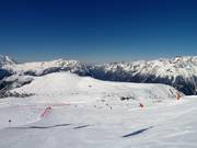 Die rote Abfahrt Chamois nach Alpe d'Huez