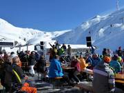 Après-Ski Tipp Häuslalm Schirmbar