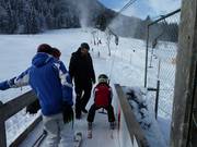 Hilfe beim Einstieg in den Tellerlift