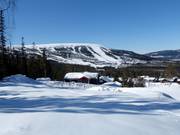 Blick vom Granfjällsbyn über das Skigebiet Stöten