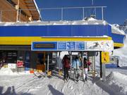 Informationen beim Einstieg an der Sesselbahn