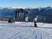 Informationstafel mit Pistenplan am Eagle Ridge