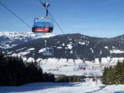 Kemahdhöhebahn - 4er Hochgeschwindigkeits-Sesselbahn (kuppelbar) mit Abdeckhauben