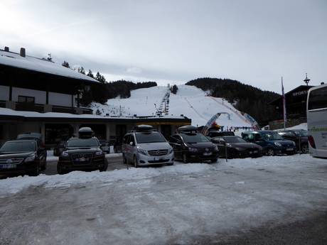 Region Seefeld – Tirols Hochplateau: Anfahrt in Skigebiete und Parken an Skigebieten – Anfahrt, Parken Gschwandtkopf – Seefeld