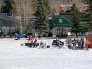 Das Hotel The Inn at Aspen an der Talstation