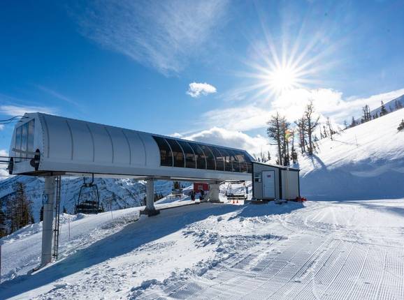 Stagecoach Express - © Castle Mountain Resort