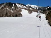 Leichte Abfahrt am Face Lift