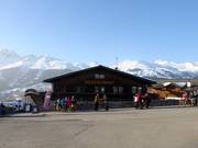 Jeranti's Restaurant, Hotel und Bar direkt an der Talstation Meierhof