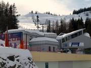 Hirschkogelbahn - 6er Hochgeschwindigkeits-Sesselbahn (kuppelbar)