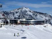 Restaurantkomplex der Bergstation Eisgrat 2900 m