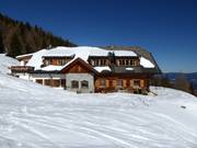 Sonnblickhütte im Skigebiet